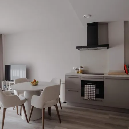 Modern In Centre 2 With Free Parking * Rotterdam